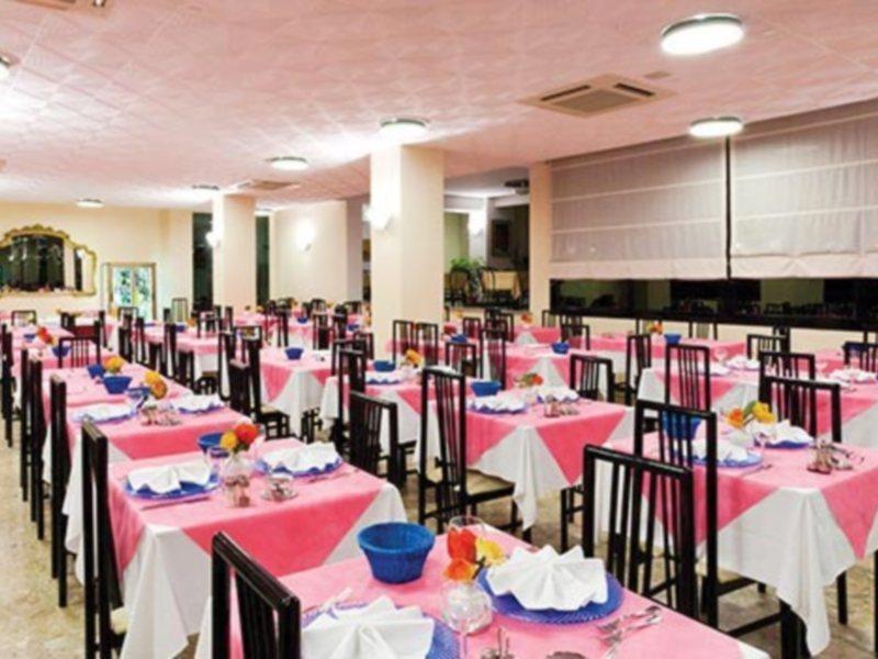 King Hotel Cattolica Exterior photo